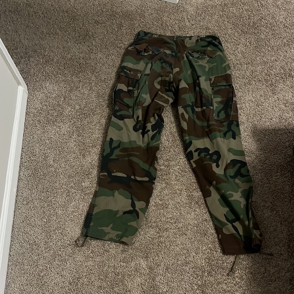 U.S. Army Pants & Jumpsuits Original Army Fatigue Cargo Pants